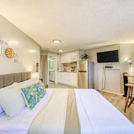 Marina Tower II Apartment